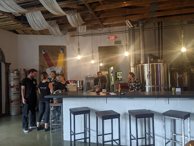 Tirebiter Brewery exterior view showcasing professional restaurants services in Los Angeles, California