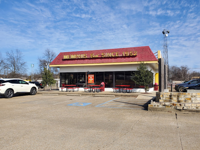 Tops Bar-B-Q Marion exterior view showcasing professional restaurants services in Marion, Arkansas
