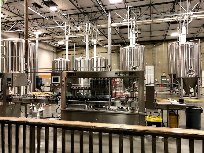 Track 7 Brewing Company - Natomas exterior view showcasing professional Brewery services in Sacramento, California