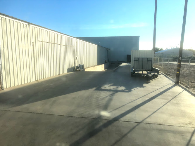 Valley Beverage Distributors exterior view showcasing professional Beer distributor services in Blythe, California