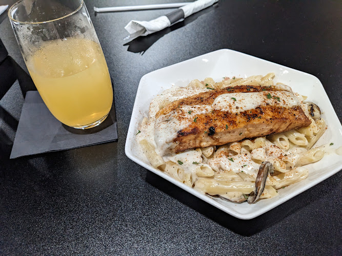 Vibezz Restaurant & Lounge Tuskegee exterior view showcasing professional restaurants services in Tuskegee, Alabama