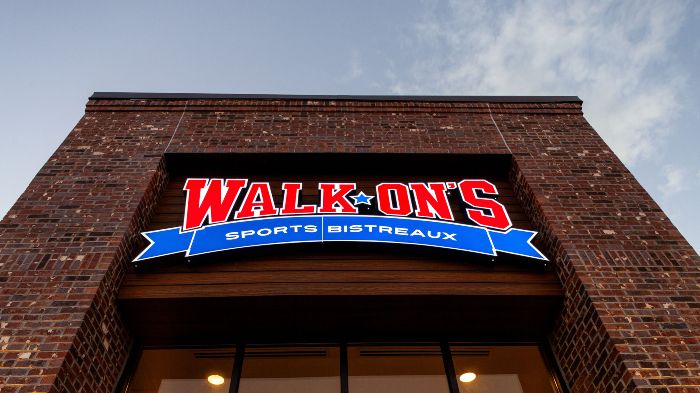 Walk-On's Sports Bistreaux - Conway Restaurant exterior view showcasing professional restaurants services in Conway, Arkansas