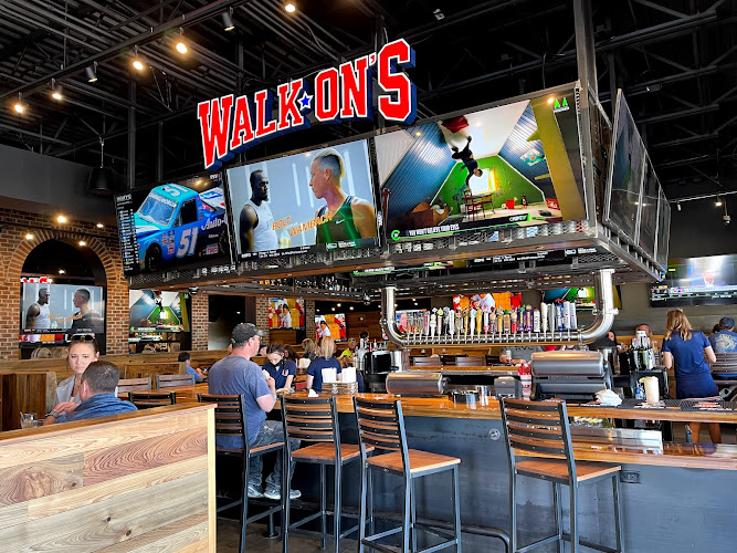 Walk-On's Sports Bistreaux - Ft. Smith exterior view showcasing professional restaurants services in Fort Smith, Arkansas