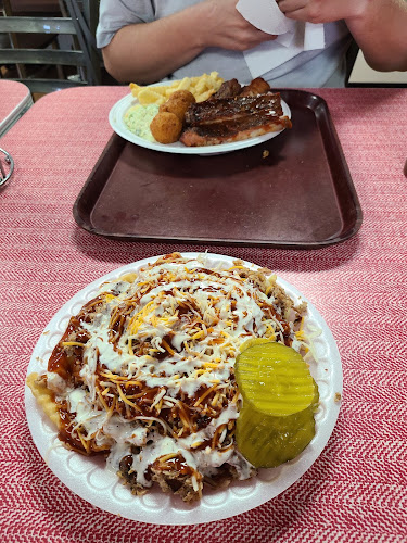 Walkers Carry Out exterior view showcasing professional restaurants services in Union Grove, Alabama