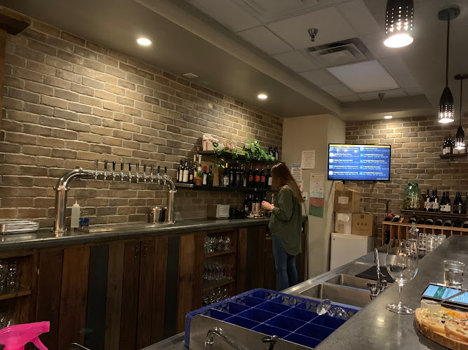 Westside Wines & Hops exterior view showcasing professional restaurants services in Redding, California