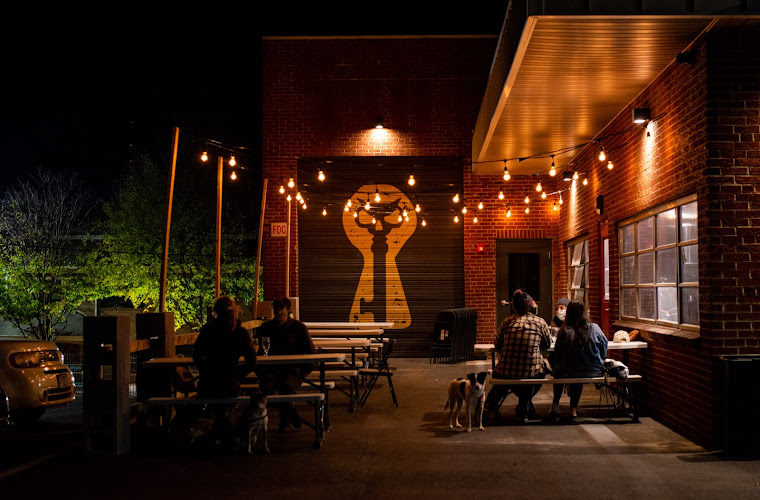 Xul Beer Company exterior view showcasing professional Brewery services in Knoxville, Tennessee