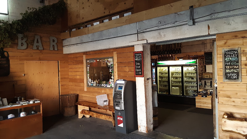 Yakima Valley Hops and Home Brew exterior view showcasing professional Brewing supply store services in Yakima, Washington